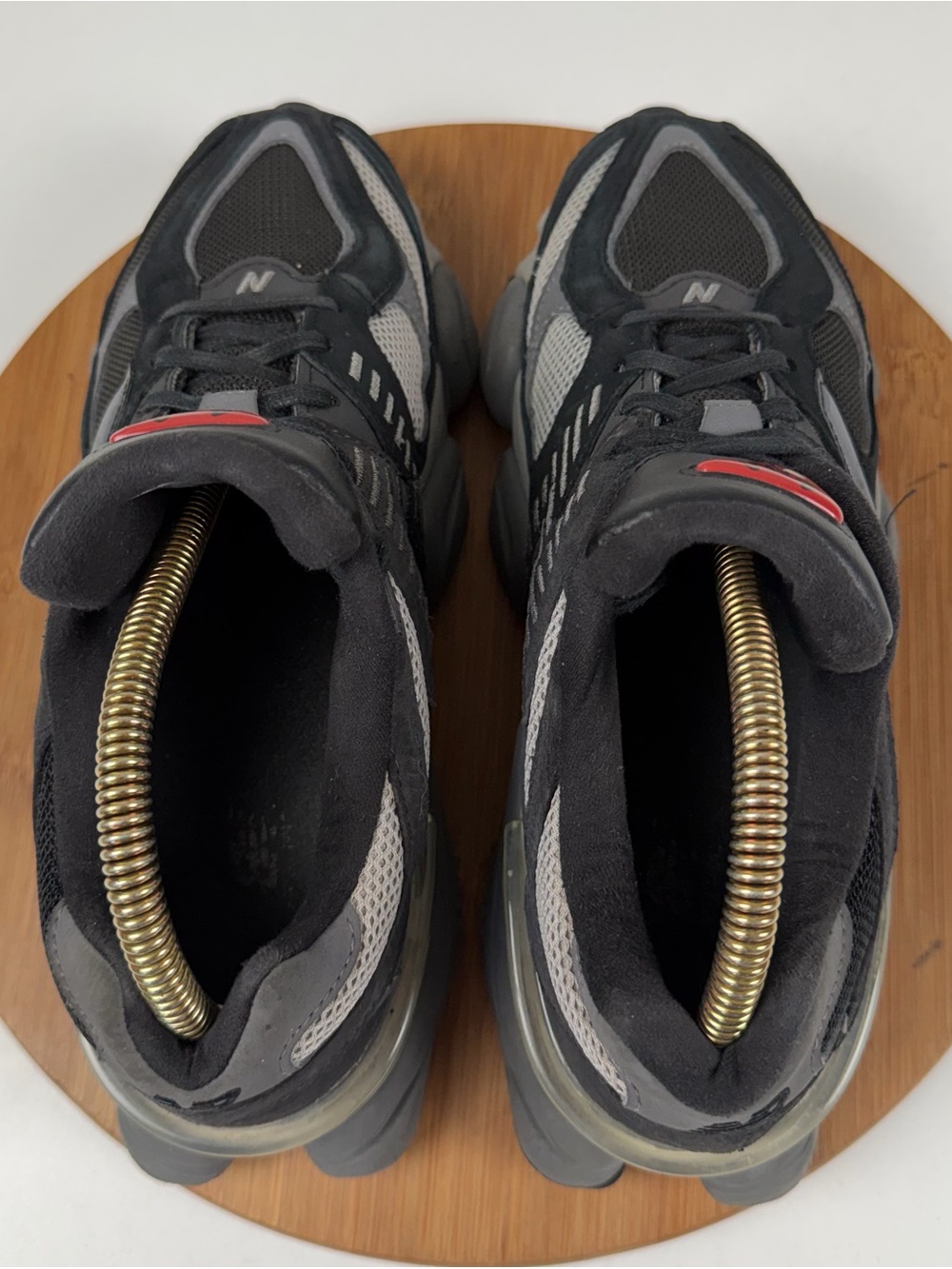 New Balance 9060 Men’s Black and Gray Chunky Athletic Sneakers - Picture 5 of 10